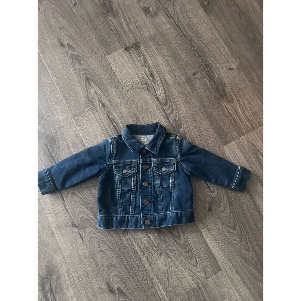 Gap Baby Icon Jersey-Lined Denim Jacket size 6-12 months